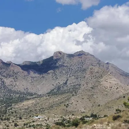 Nuevas Casas Entre Mar Y Montana Semesterbostad